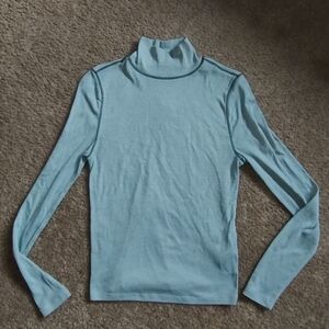 Madewewell Light Blue Women's Turtleneck Top Sz Small.
